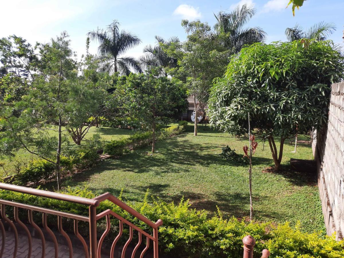 Airport Side Hotel Entebbe Exterior foto
