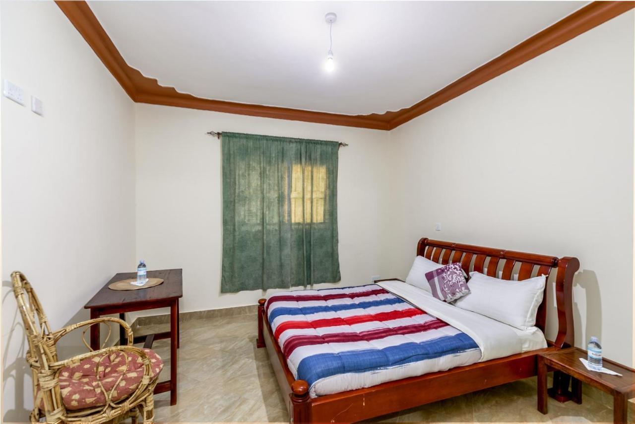 Airport Side Hotel Entebbe Exterior foto