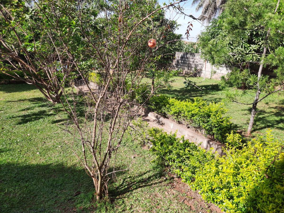 Airport Side Hotel Entebbe Exterior foto